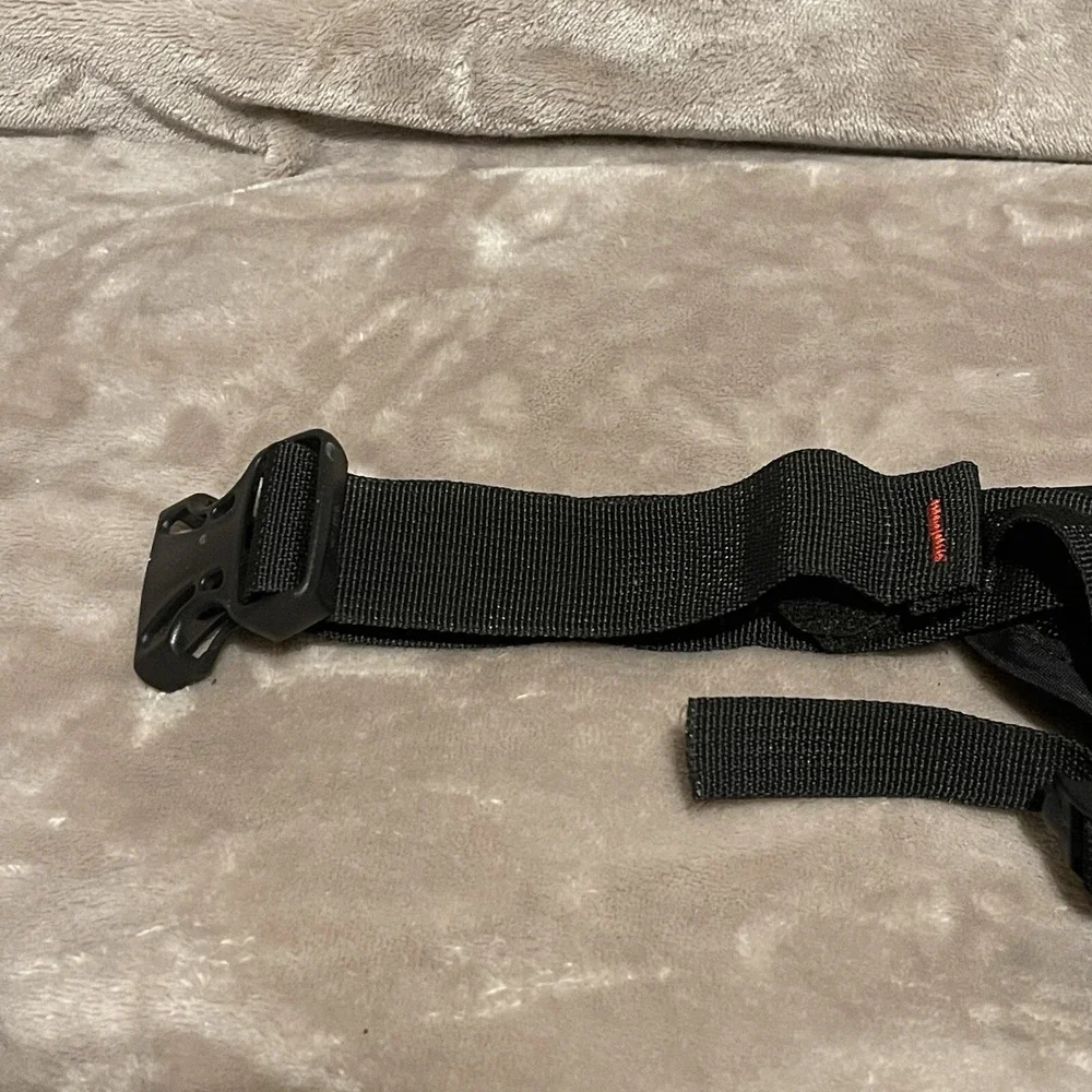 Vintage Ultimate Fanny Pack Hiking Sport Outdoor Black Grey Padded 2‎ Pocket